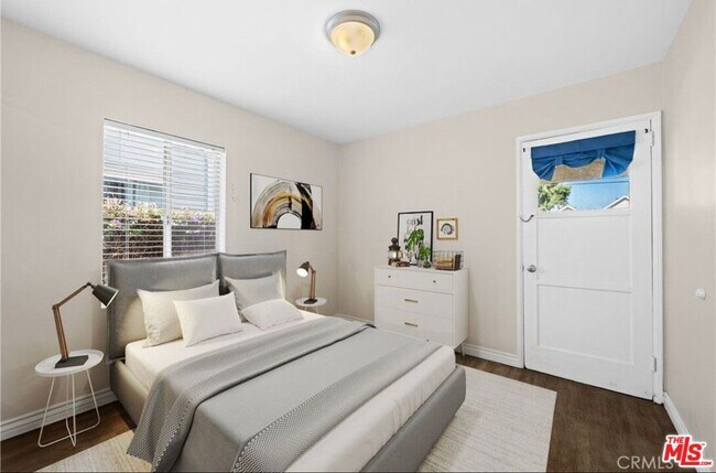 Foto del edificio - 848 N Valley St