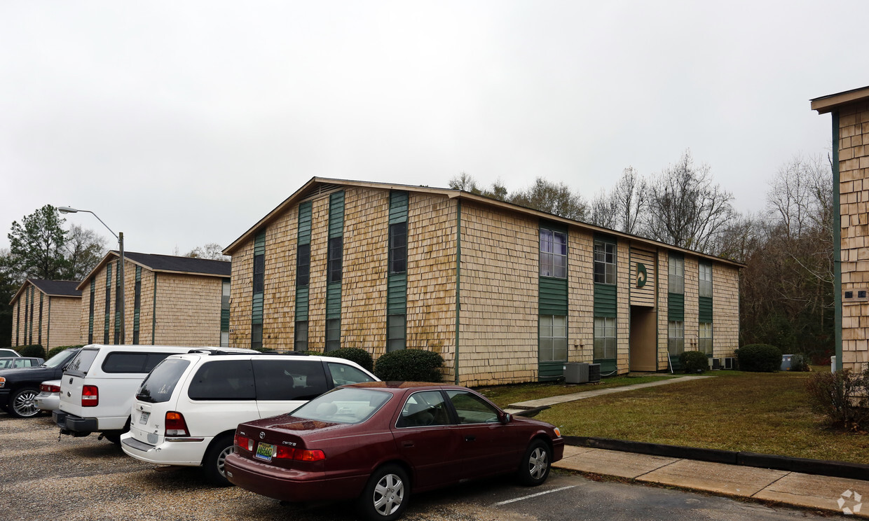 Building Photo - Dandale Apartments