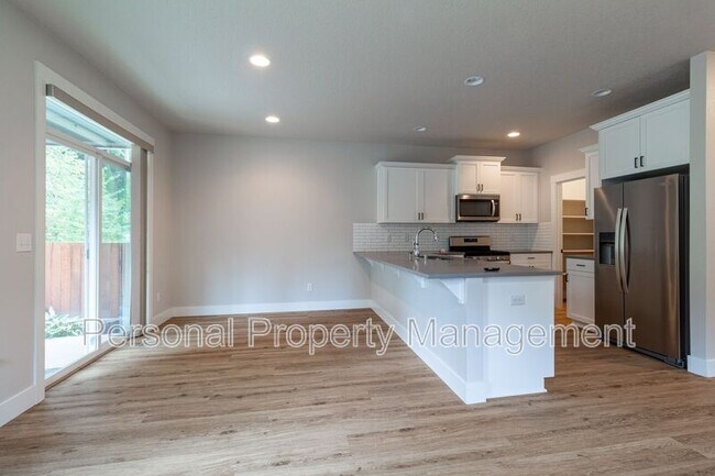 Foto del edificio - 1323 NE 70th St