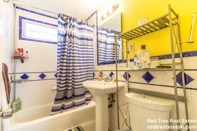 Foto del edificio - 163 Hillside St