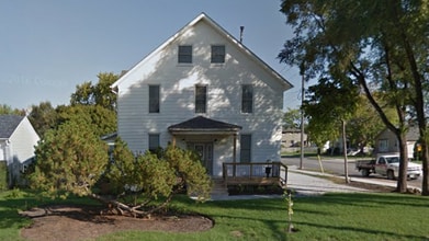 Building Photo - 520 London Rd