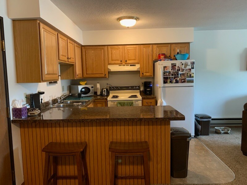 1106 10th Ave N Unit 07, Onalaska, WI 54650 Apartment for Rent in
