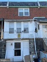 Building Photo - 2810 S 64th St