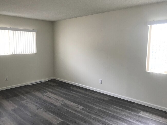 Foto del edificio - 2513 Ruhland Ave