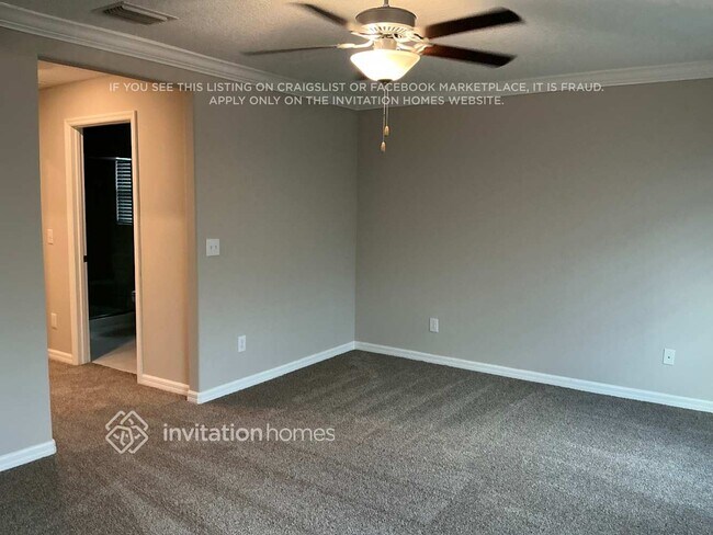 Foto del edificio - 5176 Forum Blvd