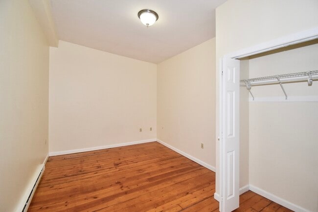 Building Photo - 181 Chestnut St