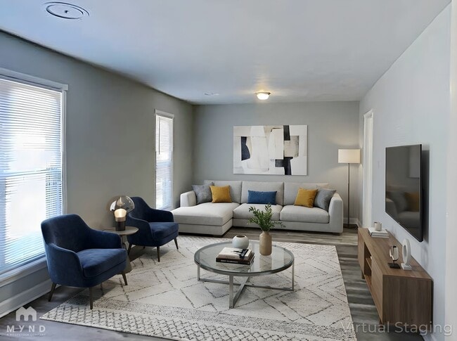 Building Photo - 3056 Darrow St