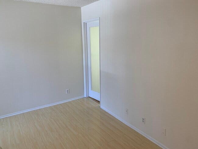 Master Bedroom 1 - 21040 Parthenia St