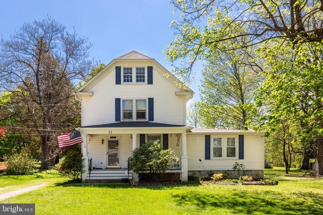 Building Photo - 17 Belleview Ave