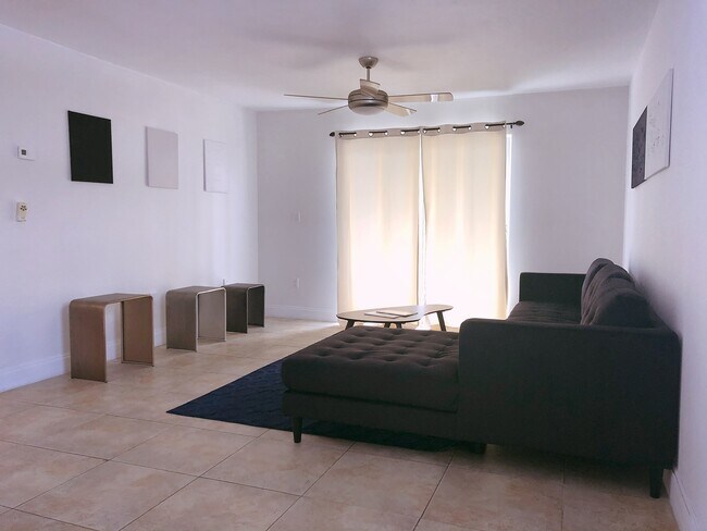 Foto del edificio - 1236 Alton Rd