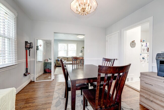 Large separate dining room - 4901 7th St N
