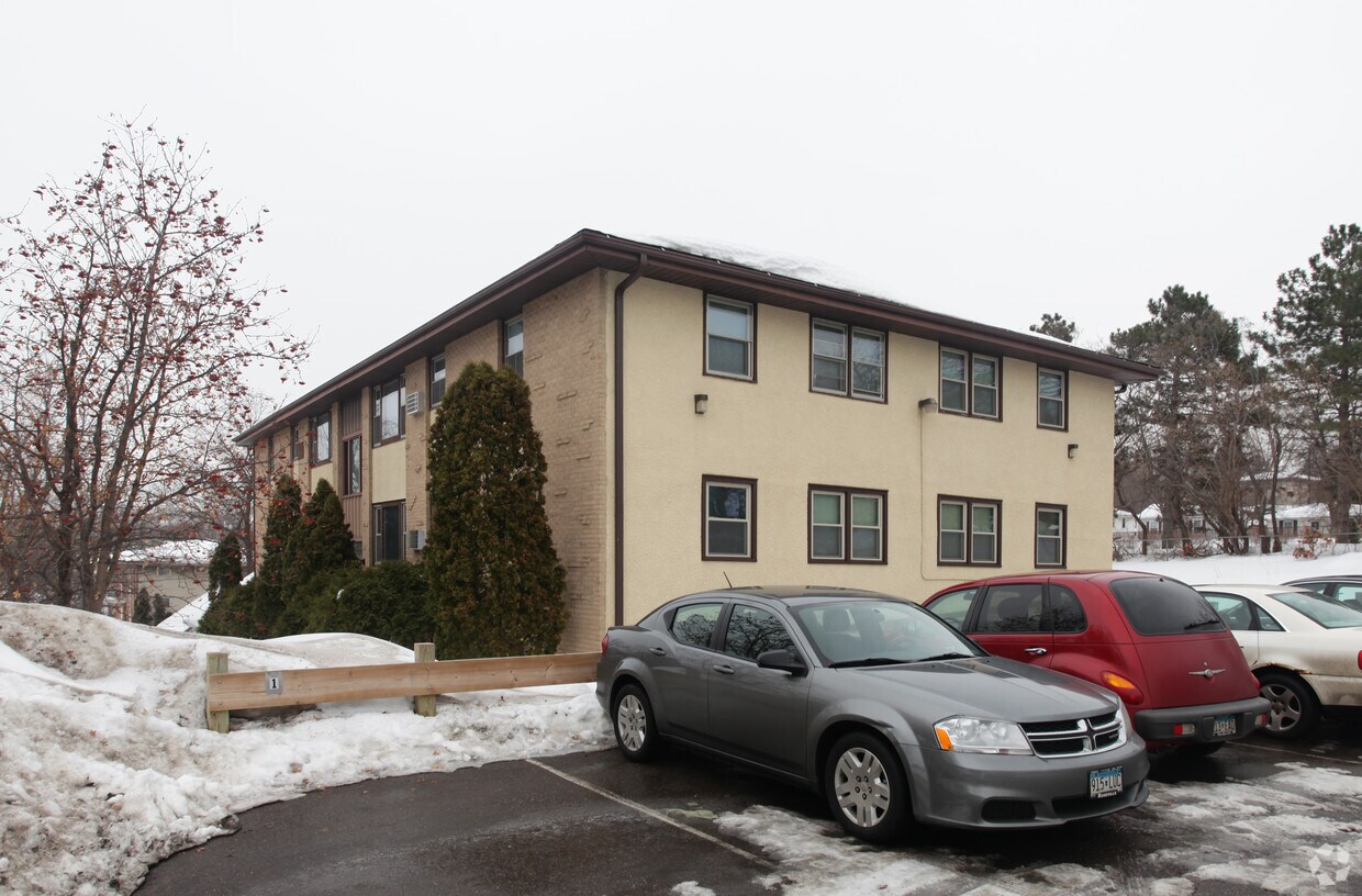 Foto del edificio - 4201 3rd St NE