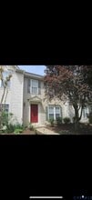 Building Photo - 2808 Queensland Dr