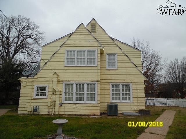 Building Photo - 2401 Bullington St