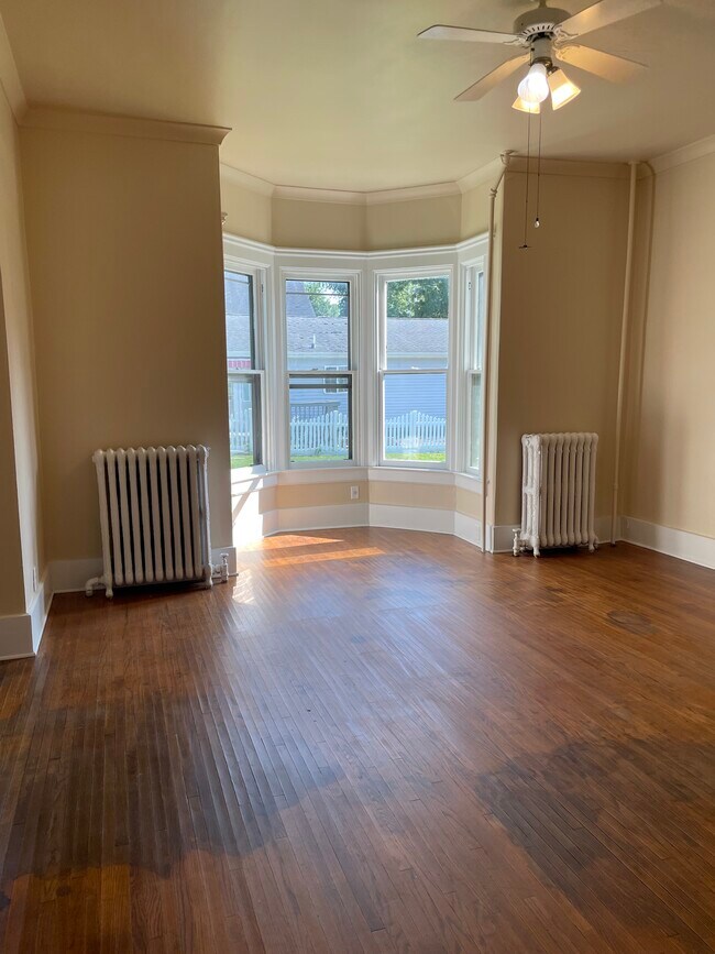 Dinning Room - 1701 Orchard St