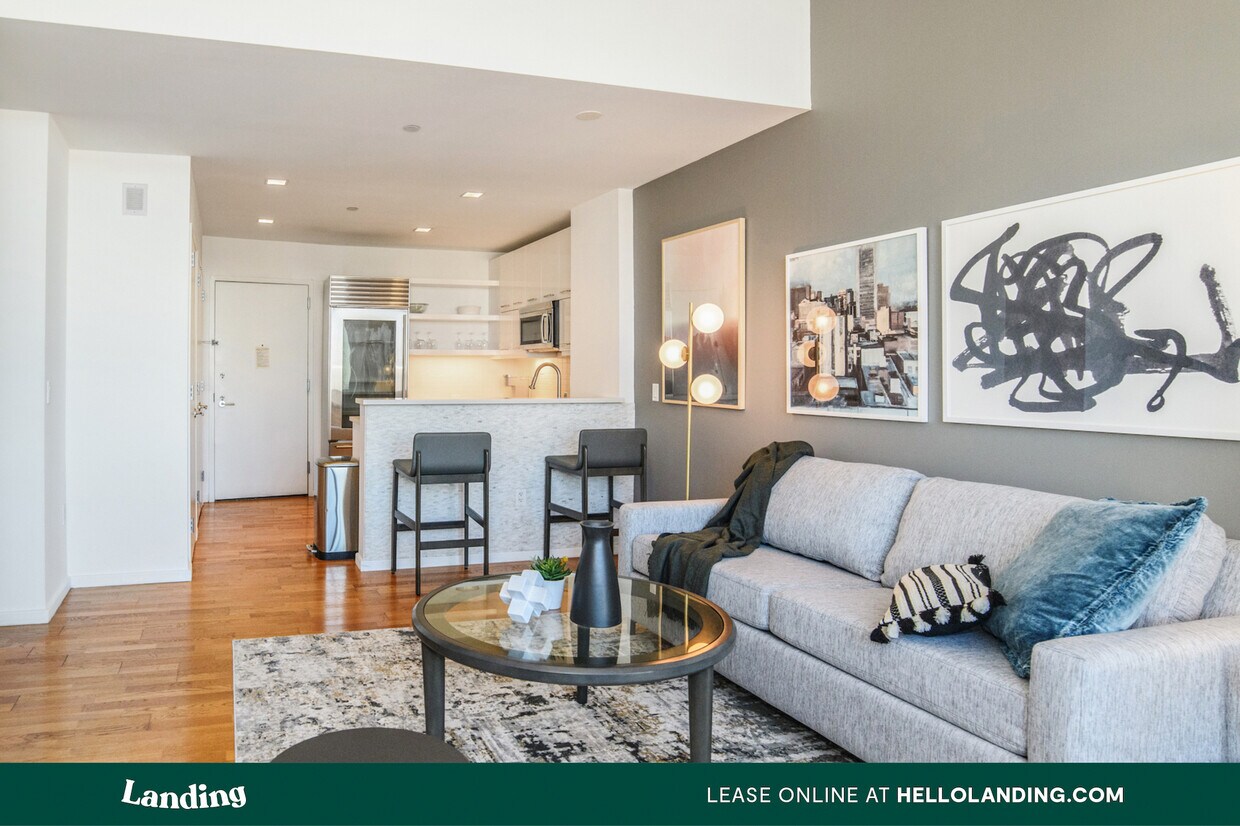 Foto principal - 515 W 36th St