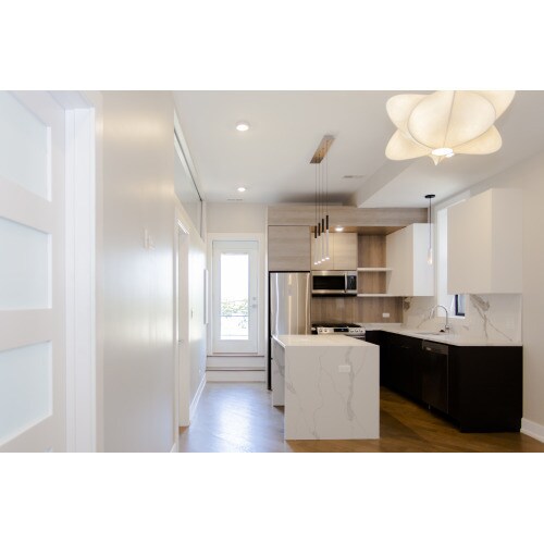 Foto del edificio - 1436 W Blackhawk St