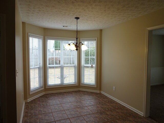 Foto del edificio - 3417 Summit Glen Dr