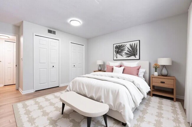 Foto del edificio - Lochwood Apartments