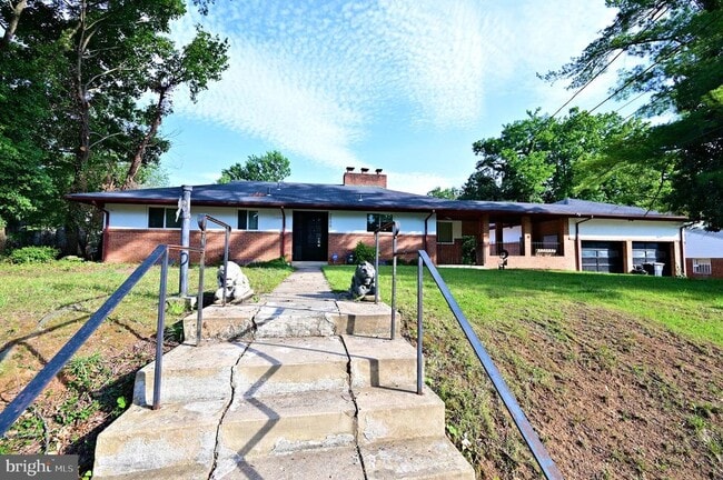 Building Photo - 2509 Eliot Pl
