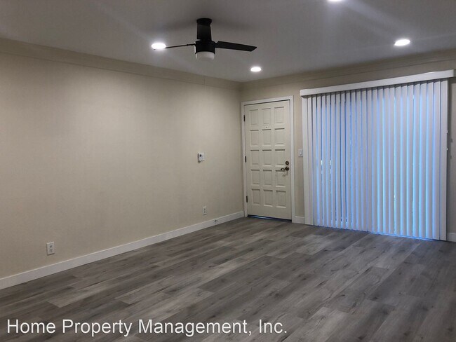 Building Photo - 2 br, 1 bath House - 20962 Sandbar Lane #103