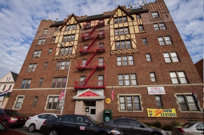 Building Photo - 89-15 144th St