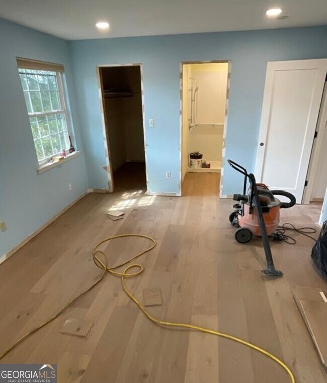 Building Photo - 63 Navigator Ln