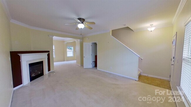 Building Photo - 10818 Slalom Hill Rd