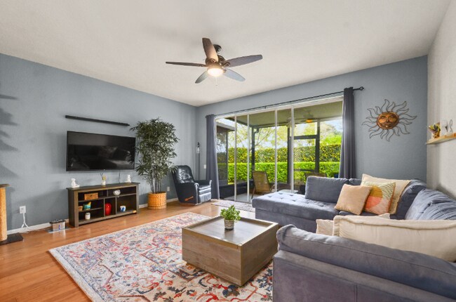 Foto del edificio - 1259 Berkman Cir