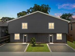 Building Photo - 7418 Mount St