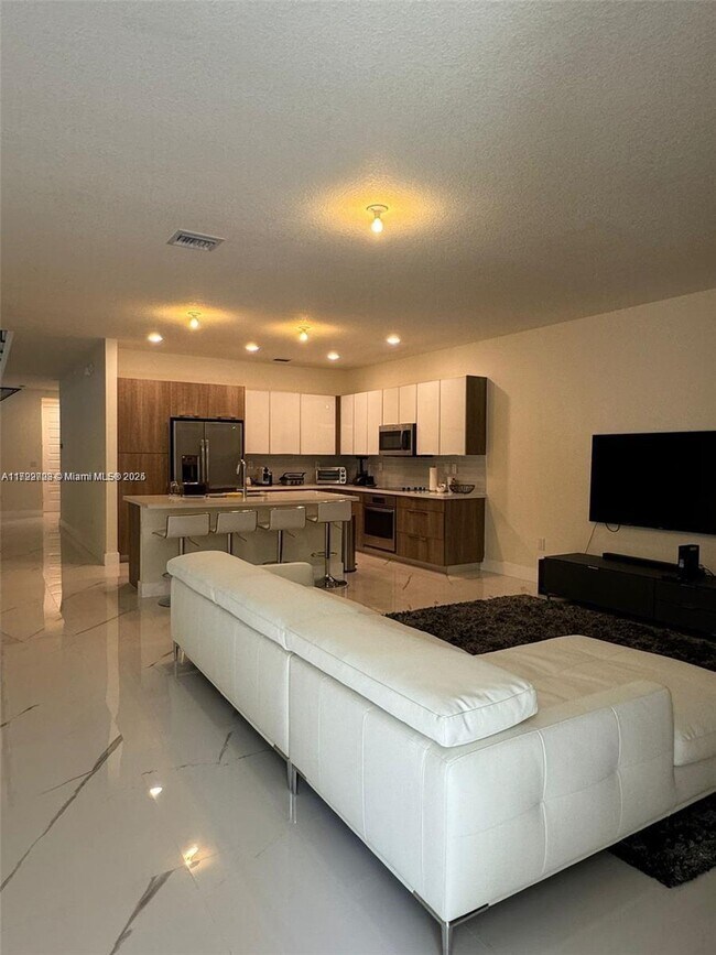 Foto del edificio - 10376 NW 76th Ter