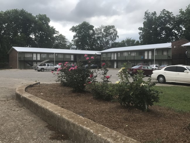 Building Photo - Harrison Court Apartments