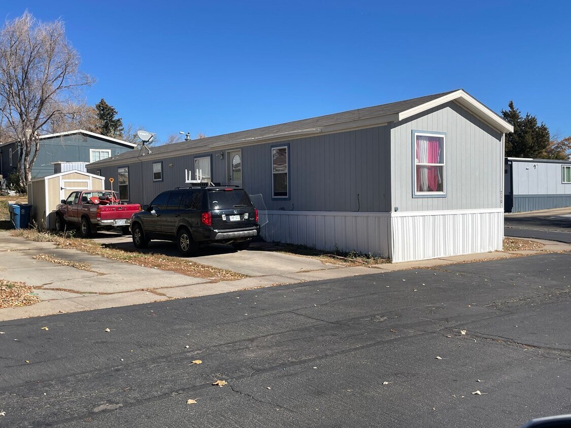 Building Photo - Lease with Purchase Option