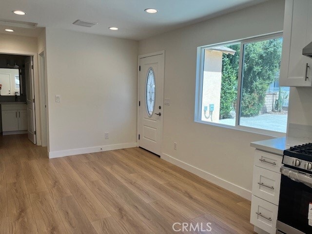 Foto del edificio - 419 S Heliotrope Ave