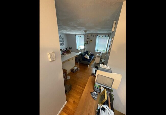 Foto del edificio - 145 Princeton St