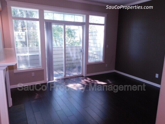 Foto del edificio - 4938 SW 1st Ave