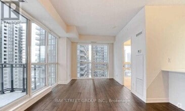 Building Photo - 510-1510 Curran Place