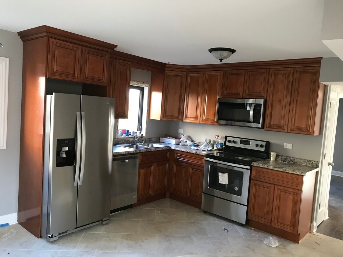 Building Photo - 6806 W Lode Dr