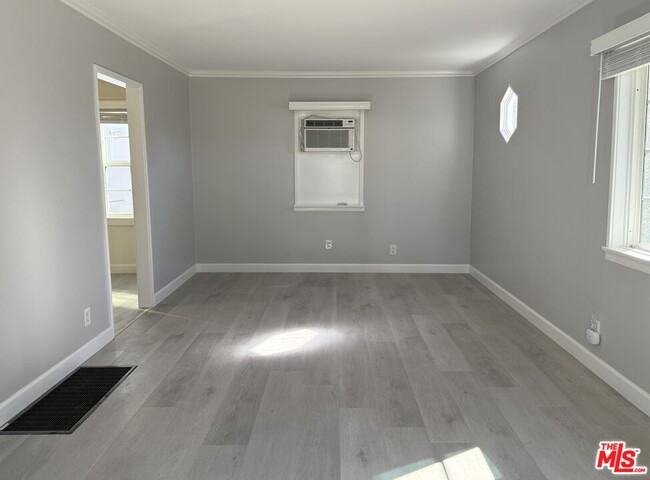 Building Photo - 5510 Beck Ave