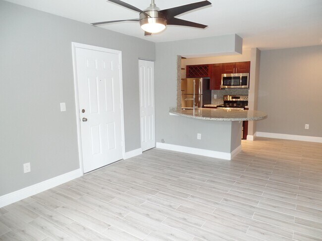 Foto del edificio - 1239 SW 46th Ave