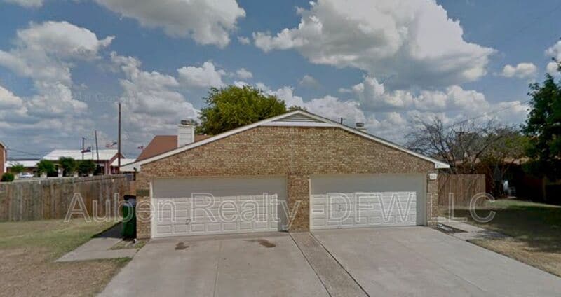 Foto principal - 545 Canary Ln