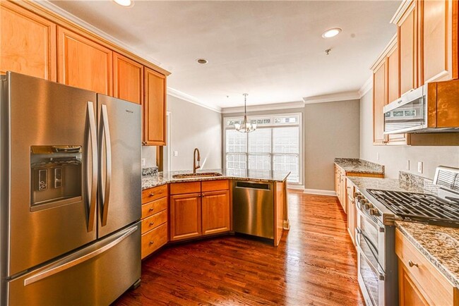 Building Photo - 12105 Stone Brook Cove