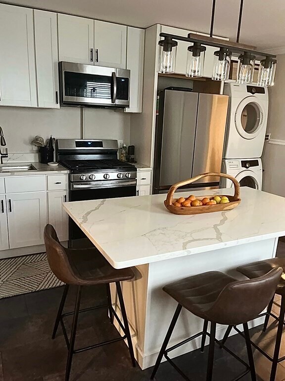 Building Photo - 18 Gates St