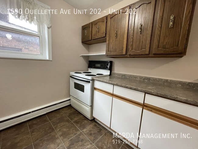 Photo du bâtiment - SPACIOUS 1BED/1BATH APARTMENT UNIT + HYDRO