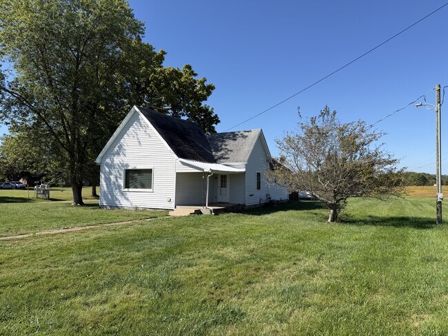 Foto del edificio - 3755 N County Rd 600 W