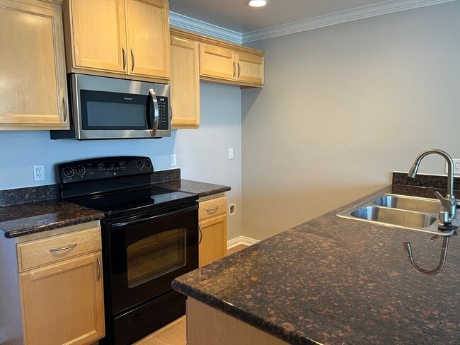 Interior Photo - Sundial Apartments