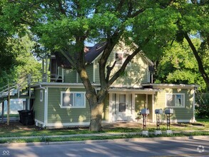 Building Photo - 1807 B St