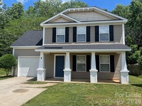 Building Photo - 176 English Hills Dr