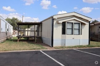 Building Photo - 1300 Sandpiper Rd