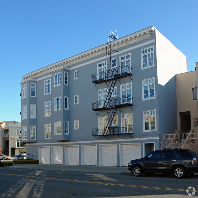 Building Photo - 98 Cervantes Blvd